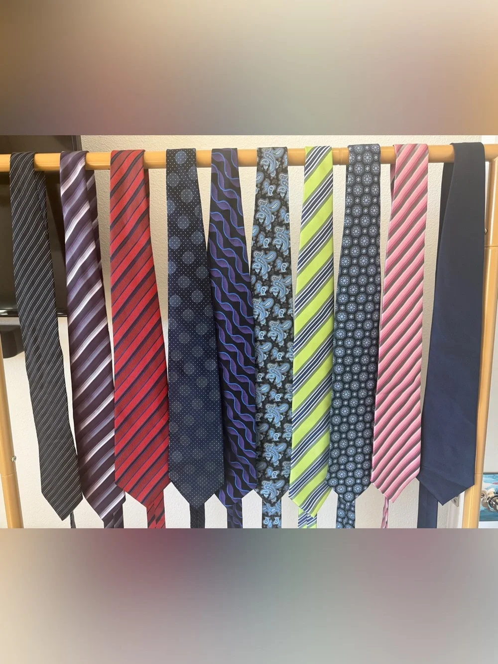Lot of 10 Designer Silk Ties Zegna Hugo Boss Bugatchi Patrick James